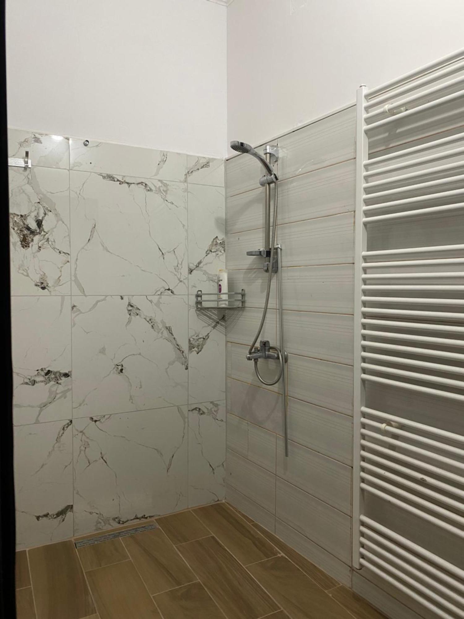 Guest House Memushi Gjirokastër المظهر الخارجي الصورة